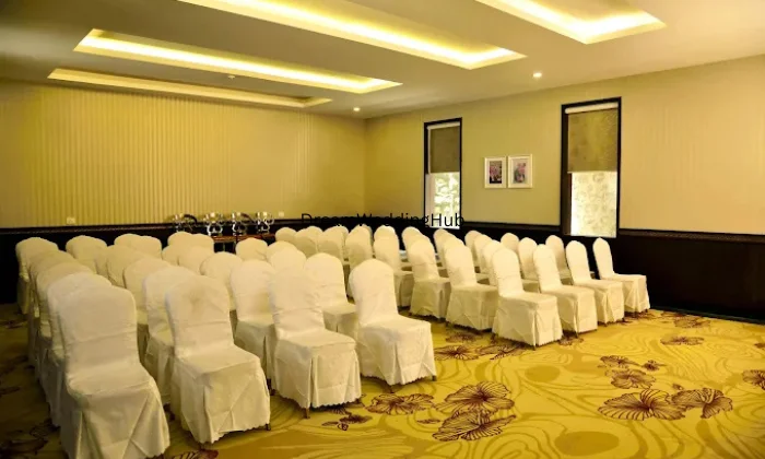 The Fern Hillside Resort